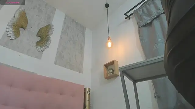 zhamira 21 online show from October 2025 10:43:02 PM