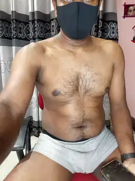 Snapshot of SuranSexy33 chatting on March 2025 05:05:01 PM SuranSexy33 online show from March 2025 05:05:01 PM