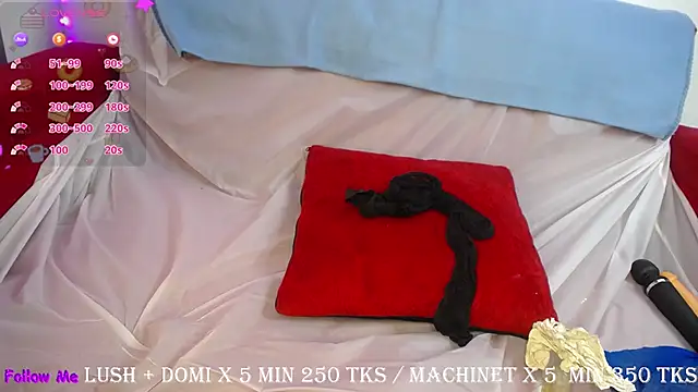 Snapshot of ricura_mily chatting on March 2025 11:12:02 AM ricura mily online show from March 2025 11:12:02 AM