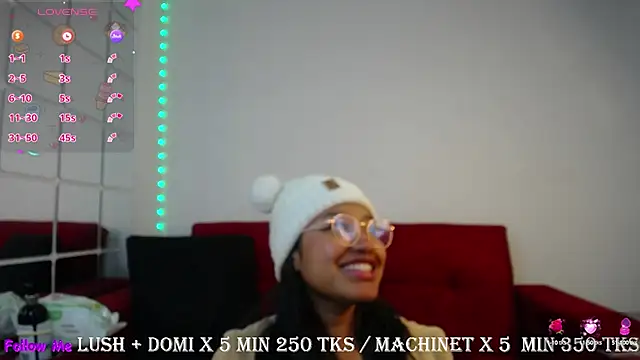 Snapshot of ricura_mily chatting on March 2025 02:58:02 AM ricura mily online show from March 2025 02:58:02 AM