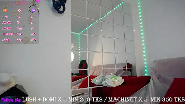 Snapshot of ricura_mily chatting on March 2025 05:30:01 AM ricura mily online show from March 2025 05:30:01 AM