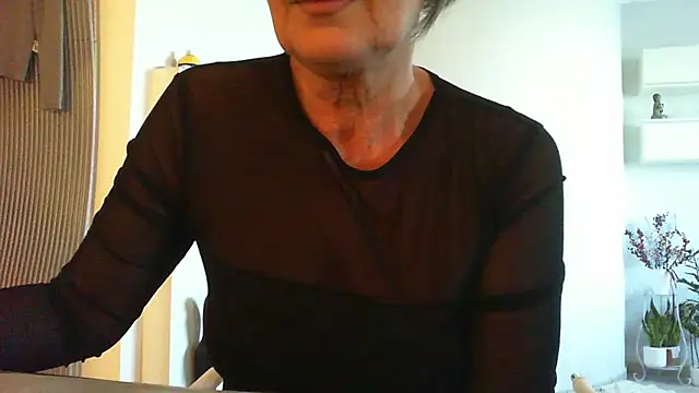   Angel78   online show from December 2025 02:00:02 PM