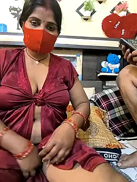 Snapshot of Indian_Lust_Couple chatting on February 2025 02:05:02 AM Indian Lust Couple online show from February 2025 02:05:02 AM