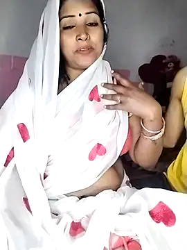 Indian Lust Couple online show from February 2026 03:35:01 AM