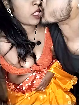 Snapshot of Indian_Lust_Couple chatting on April 2026 02:11:02 AM Indian Lust Couple online show from April 2026 02:11:02 AM