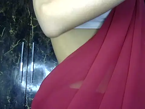 MAAYRA 09 online show from January 2025 02:45:02 AM