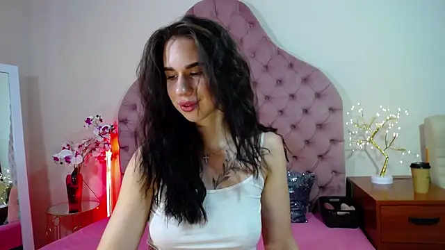 Erikka   online show from July 2026 07:03:02 AM
