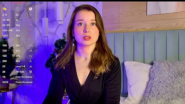 Snapshot of MichelleHaynes chatting on December 2024 03:26:01 PM MichelleHaynes online show from December 2024 03:26:01 PM