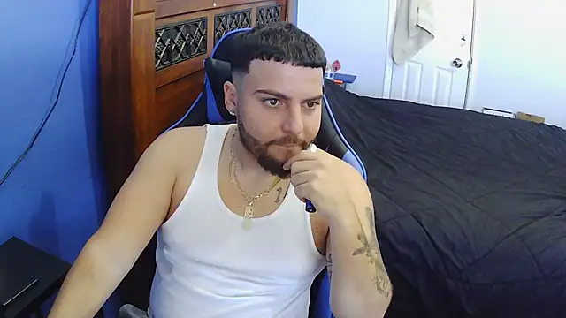 MasterKvn online show from January 2025 06:49:02 PM