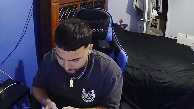 MasterKvn online show from January 2025 01:11:01 AM