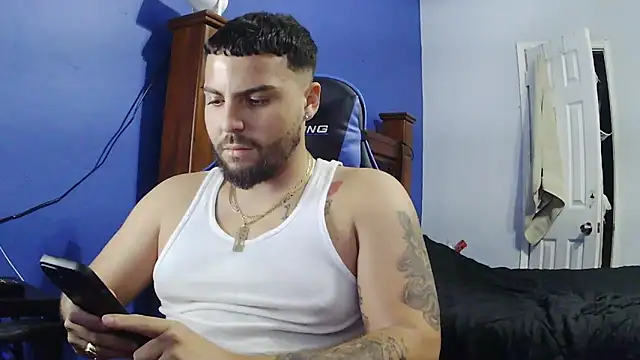 MasterKvn online show from January 2025 02:04:02 AM