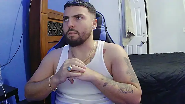 MasterKvn online show from February 2025 11:11:01 PM