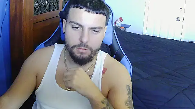 MasterKvn online show from February 2025 07:31:02 PM