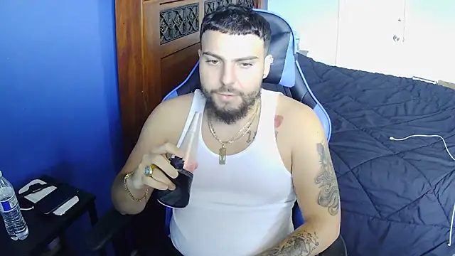 MasterKvn online show from March 2025 05:39:02 PM