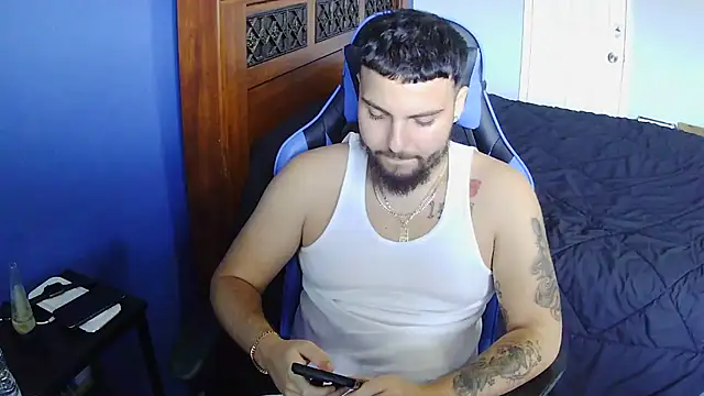 MasterKvn online show from March 2025 08:42:02 PM