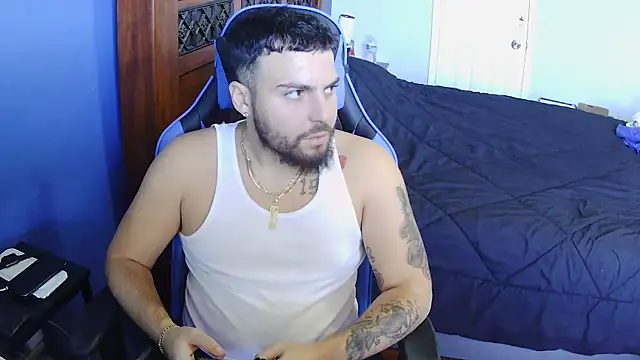 MasterKvn online show from March 2025 05:54:02 PM