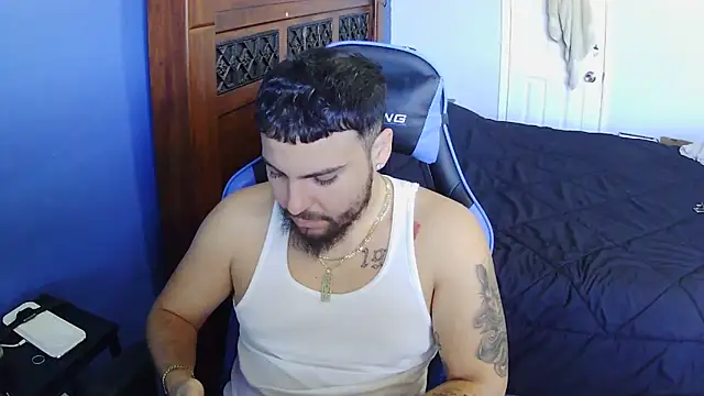 MasterKvn online show from March 2025 06:41:02 PM