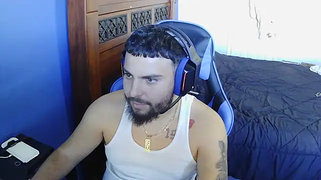 MasterKvn online show from March 2025 09:48:02 PM