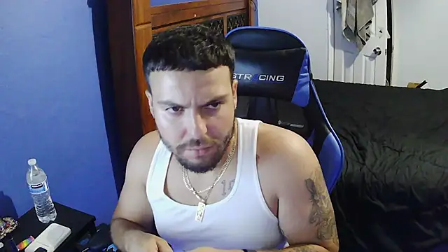 MasterKvn online show from November 2025 09:32:01 AM