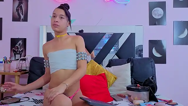 karla bertulucci online show from September 2025 02:22:02 PM