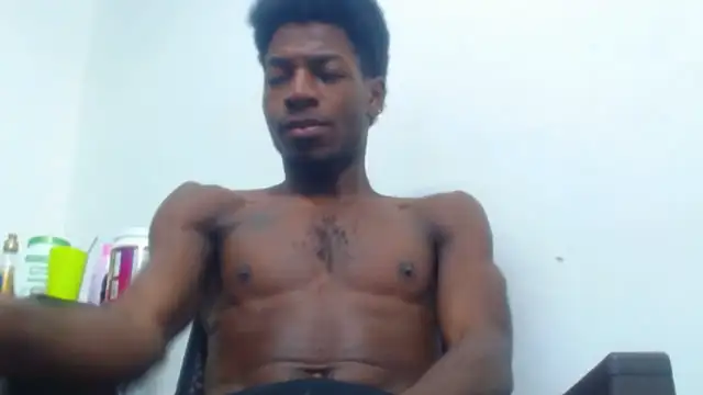 Snapshot of jaycolinss chatting on October 2025 05:52:01 AM jaycolinss online show from October 2025 05:52:01 AM