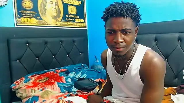 Snapshot of jaycolinss chatting on February 2026 01:35:02 AM jaycolinss online show from February 2026 01:35:02 AM