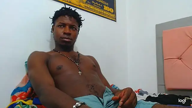 Snapshot of jaycolinss chatting on March 2026 03:22:01 AM jaycolinss online show from March 2026 03:22:01 AM