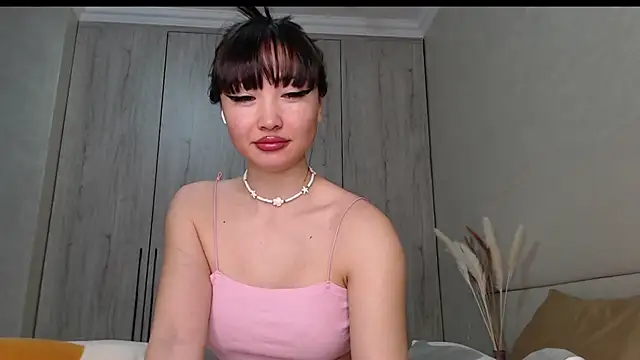 MiaRie online show from June 2026 04:24:01 AM