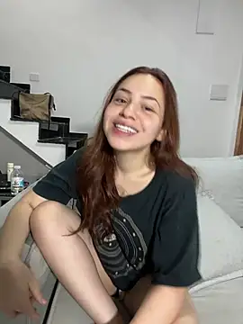 Snapshot of AgnesCampp chatting on February 2025 10:29:02 PM AgnesCampp online show from February 2025 10:29:02 PM