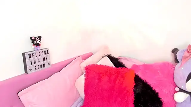 gabyye capprins online show from February 2025 01:25:02 AM