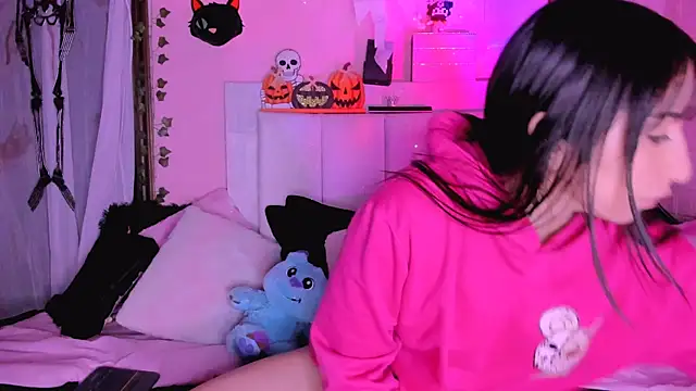 gabyye capprins online show from October 2025 12:07:02 AM