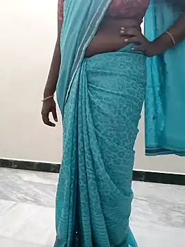 Snapshot of Priya_Next chatting on December 2024 04:44:02 PM Priya Next online show from December 2024 04:44:02 PM