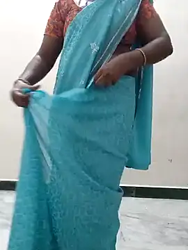 Snapshot of Priya_Next chatting on December 2024 04:23:01 AM Priya Next online show from December 2024 04:23:01 AM