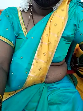 Snapshot of Priya_Next chatting on October 2025 05:11:01 PM Priya Next online show from October 2025 05:11:01 PM