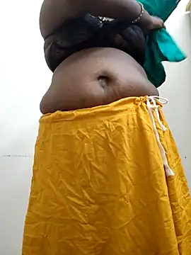Snapshot of Priya_Next chatting on October 2025 04:54:01 AM Priya Next online show from October 2025 04:54:01 AM