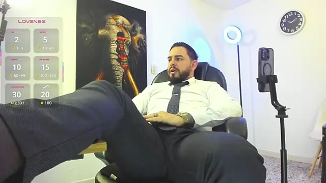 Ethan Castellano online show from October 2025 10:51:02 PM