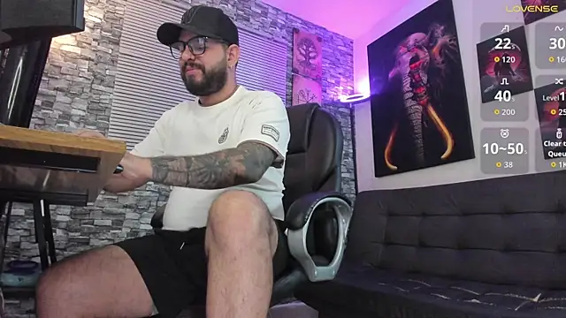 Ethan Castellano online show from June 2026 11:03:02 PM