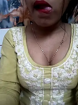 Snapshot of Sania-Love chatting on January 2025 08:36:02 PM Sania-Love online show from January 2025 08:36:02 PM