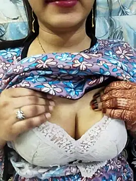 Sania-Love online show from April 2026 01:01:01 AM