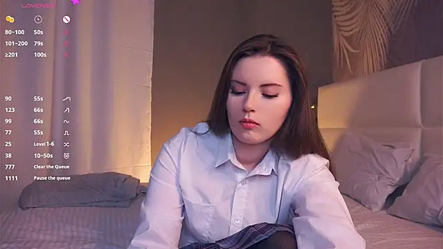 LoraDevon online show from January 2025 04:09:01 PM