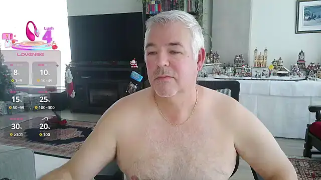 Snapshot of aarosteev2 chatting on December 2025 03:07:01 PM aarosteev2 online show from December 2025 03:07:01 PM