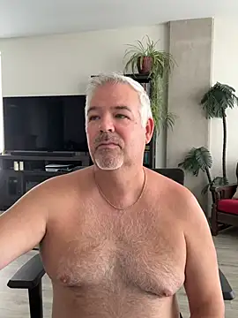 aarosteev2 online show from April 2026 04:57:02 PM