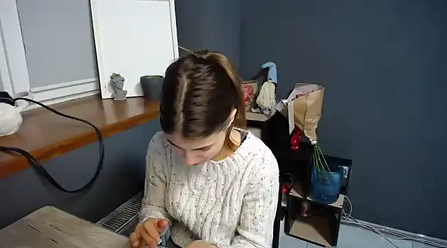 Snapshot of felicity_gold chatting on February 2025 08:05:01 AM felicity gold online show from February 2025 08:05:01 AM