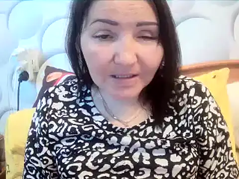 ClaireSunset online show from April 2026 05:21:02 PM