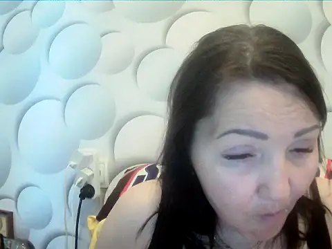 ClaireSunset online show from May 2026 05:18:01 PM