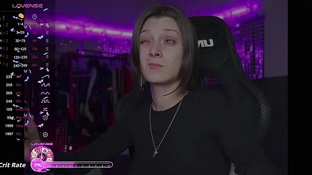 Kathleen Meow online show from October 2025 06:05:02 PM