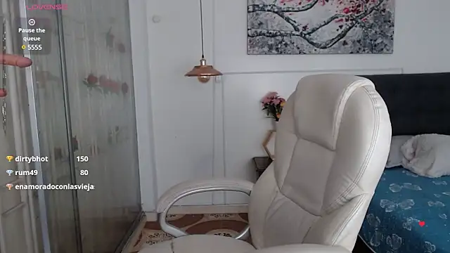 Snapshot of Tania_Goddess_ chatting on December 2024 07:09:02 PM Tania Goddess online show from December 2024 07:09:02 PM