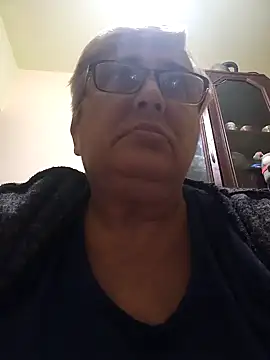 Snapshot of Sonya5156 chatting on December 2024 04:38:02 PM Sonya5156 online show from December 2024 04:38:02 PM