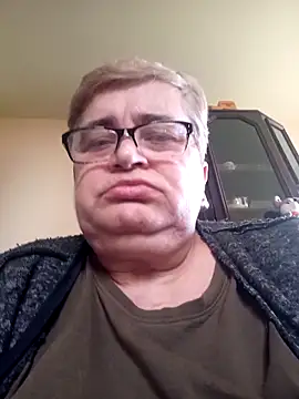 Snapshot of Sonya5156 chatting on February 2025 02:52:01 PM Sonya5156 online show from February 2025 02:52:01 PM