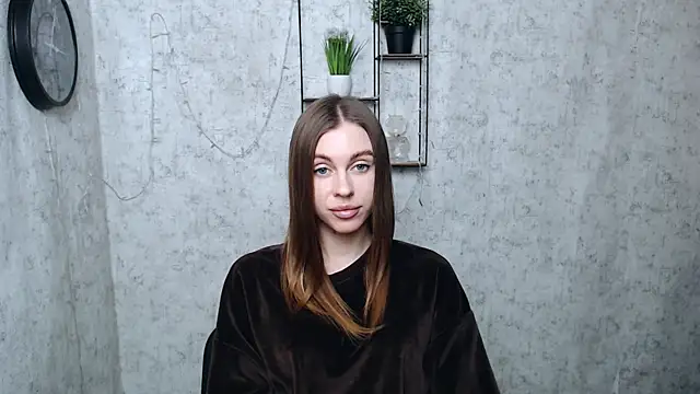 AlisaCatty  online show from February 2025 12:59:01 PM